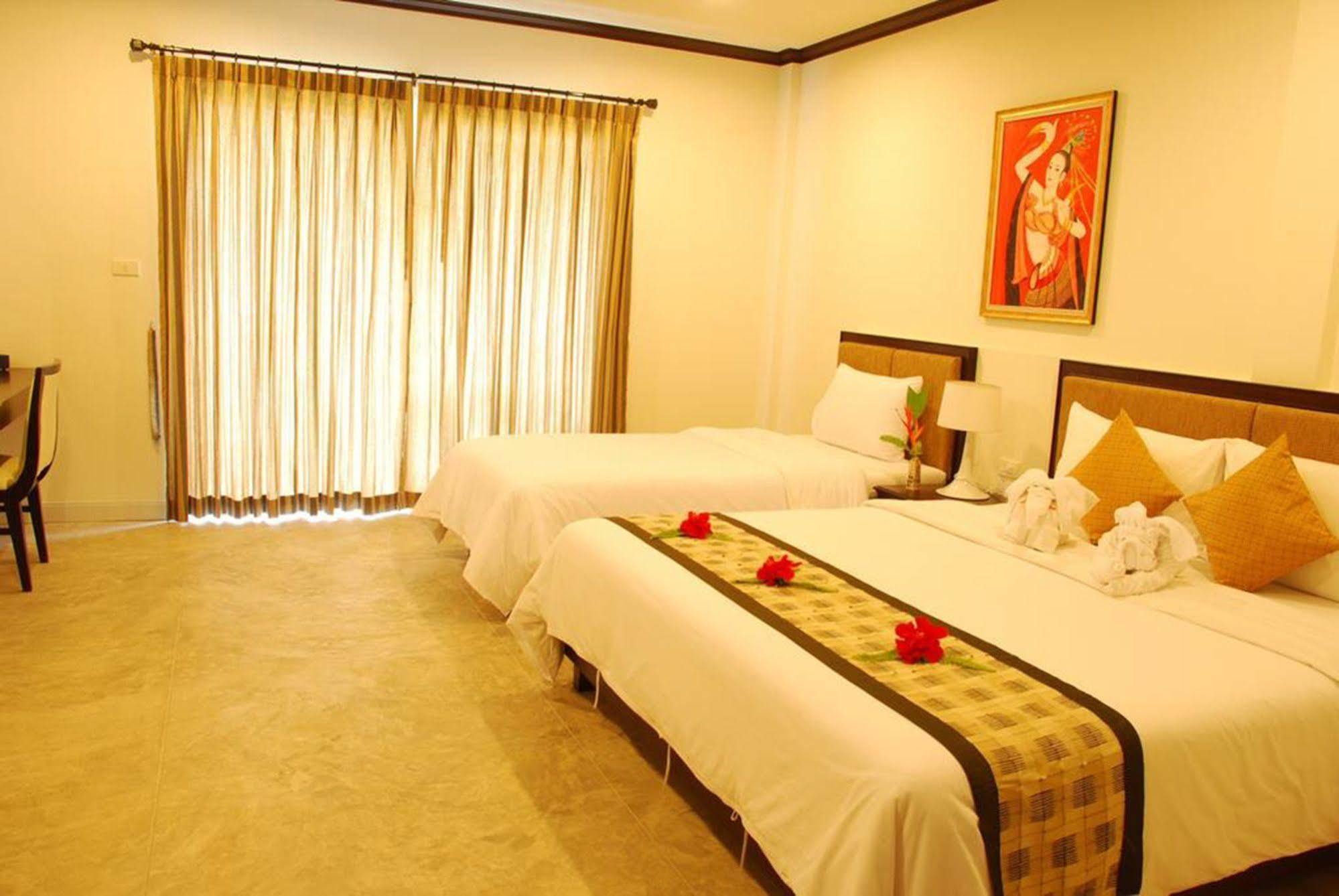 Phukamala Suite Phuket Esterno foto